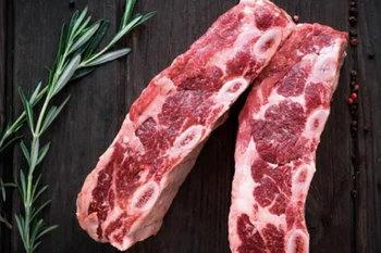 Szponder wołowy z kością (500 g)