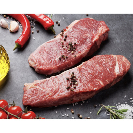 Rostbef wołowy z kością (1 kg)