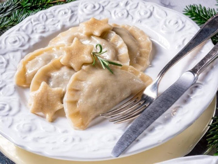 Orkiszowe pierogi ze śliwką (250 g)