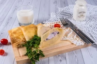 Naleśniki z serem i borówkami (450 g)