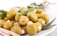 Oliwki Zielone Nadziewane Czosnkiem (360 g)