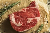 Antrykot wołowy bez kości (500 g)