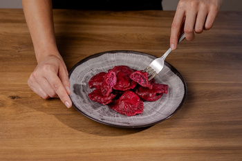 Pierogi z buraczkami i ricottą (450 g)